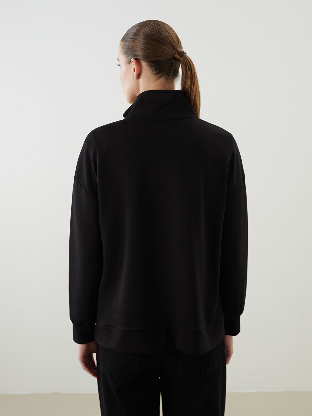 LCW Comfort Siyah Dik Yaka Kadın Sweatshirt - 3