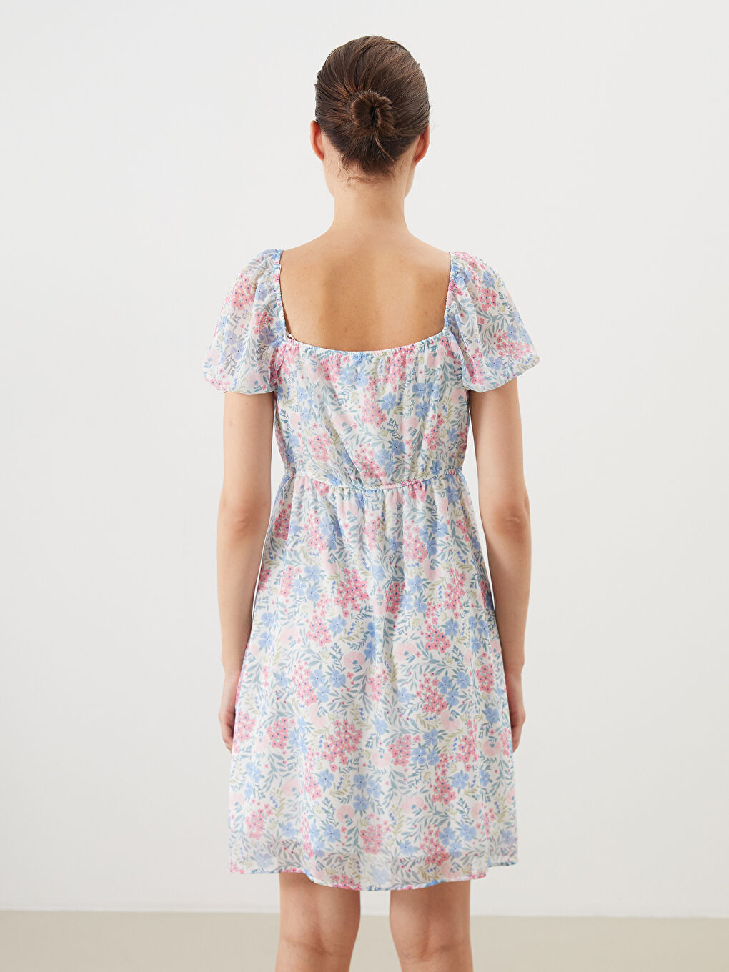 Mavi Kalp Yaka Çiçekli Balon Kollu Elbise-2