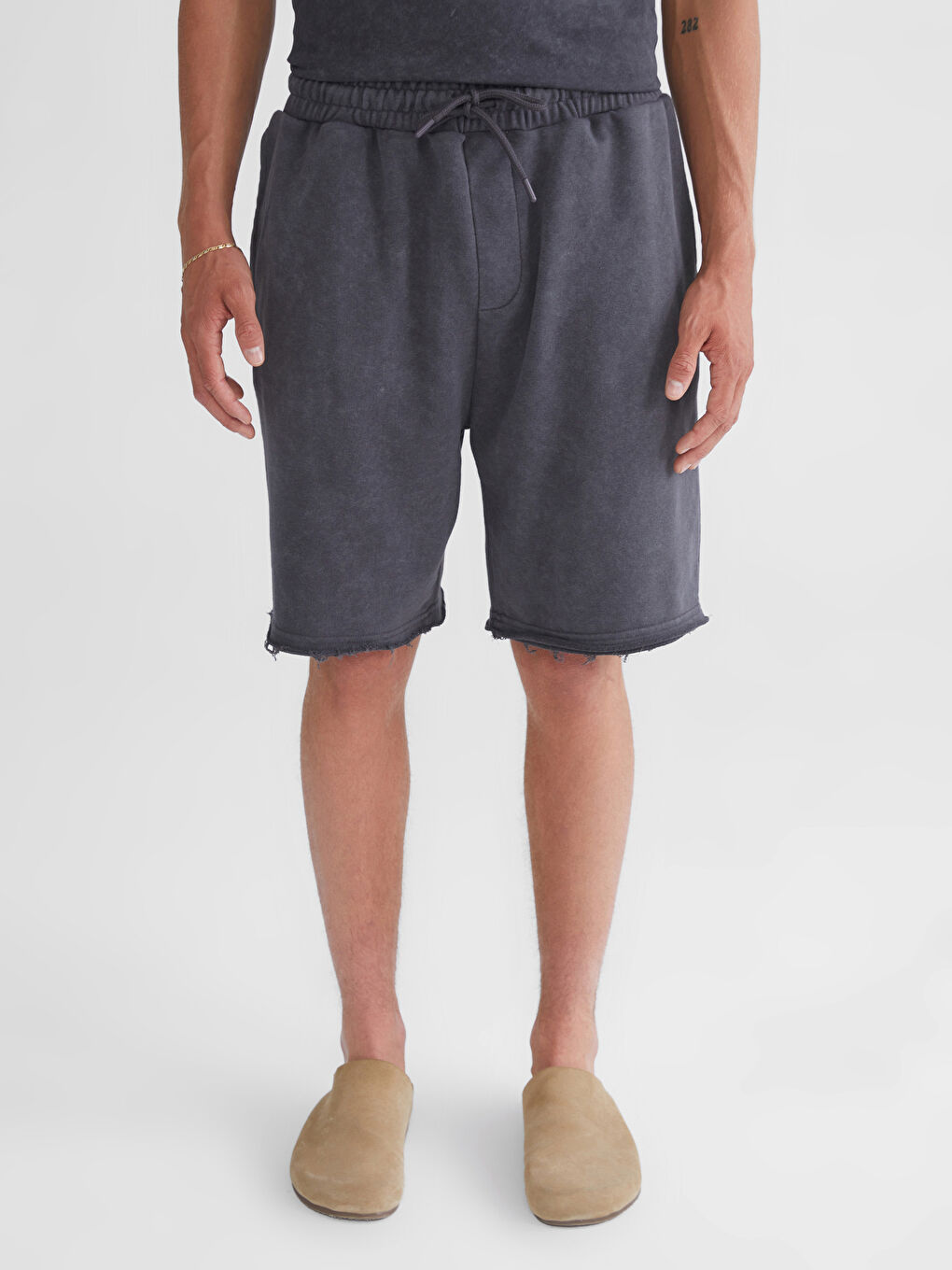 شورت رجالي واسع ومريح-2