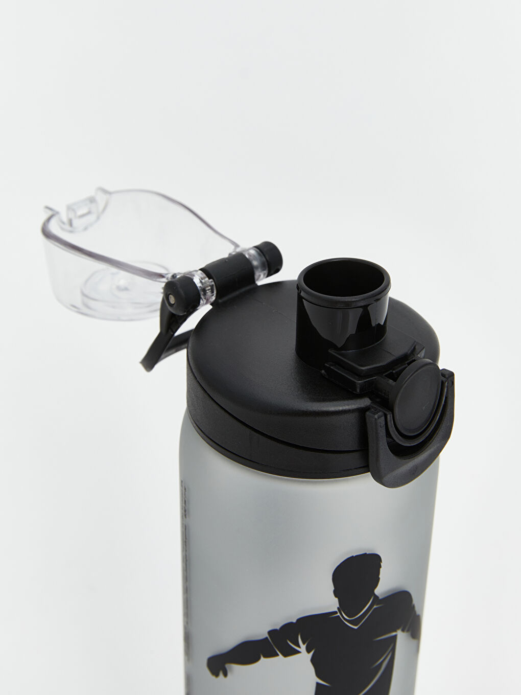 Karışık Baskılı Pipetli Erkek Çocuk Suluk 630 ml-1