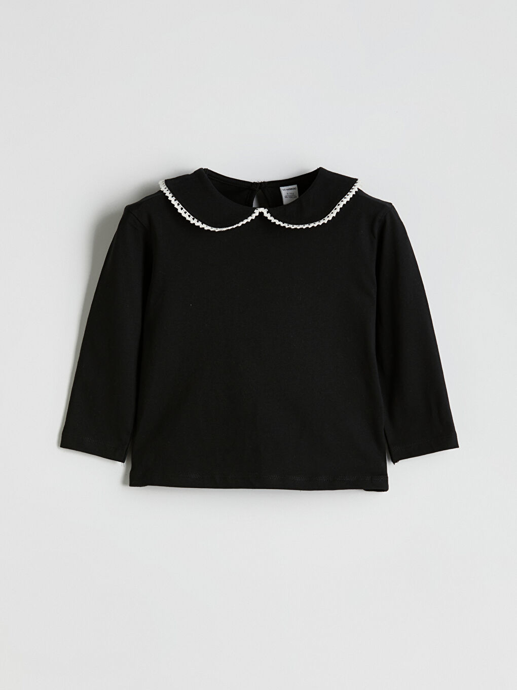 Siyah Bebe Yaka Arkadan Düğmeli Kız Çocuk Tişört