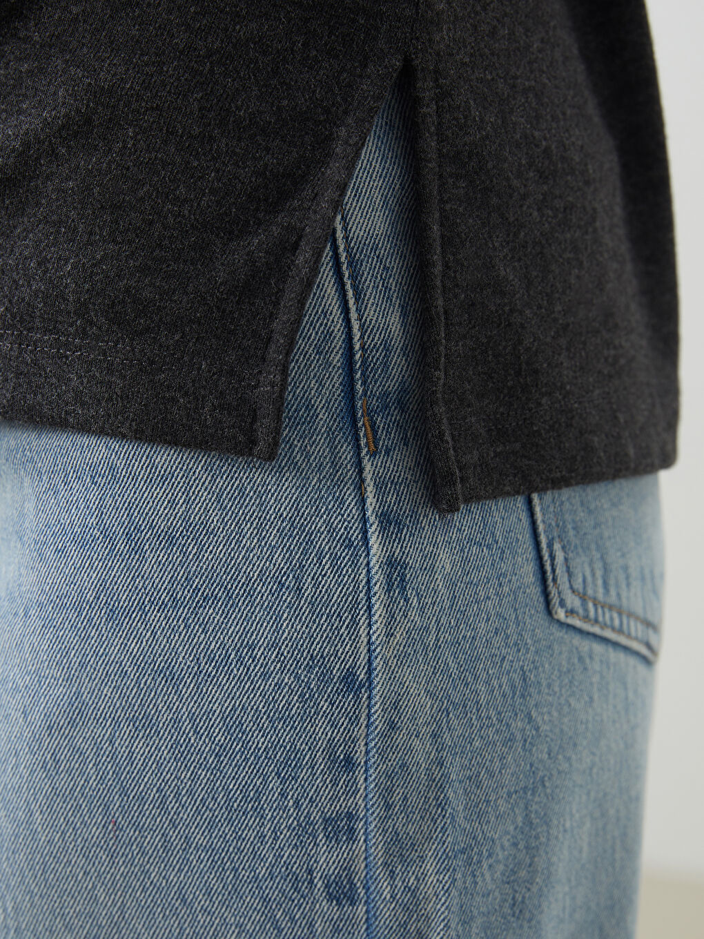 Antrasit Bisiklet Yaka Kadın Triko Atlet-2