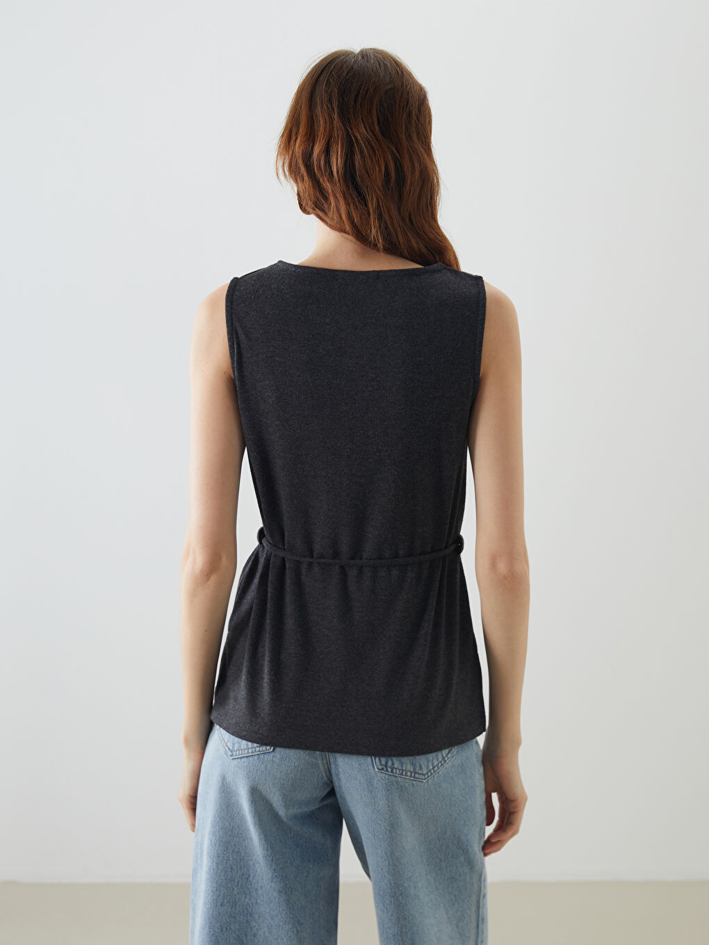 Antrasit Bisiklet Yaka Kadın Triko Atlet-3