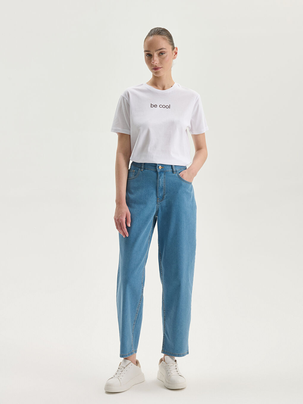 T-shirt Imprimé à Col Rond pour Femmes-1