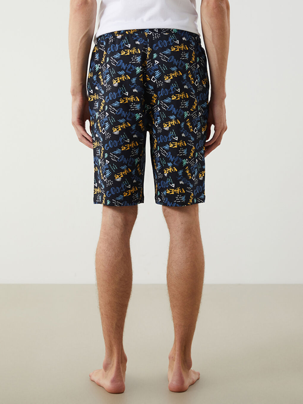 LC WAIKIKI Siyah Standart Kalıp Erkek Pijama Alt Şort - 3