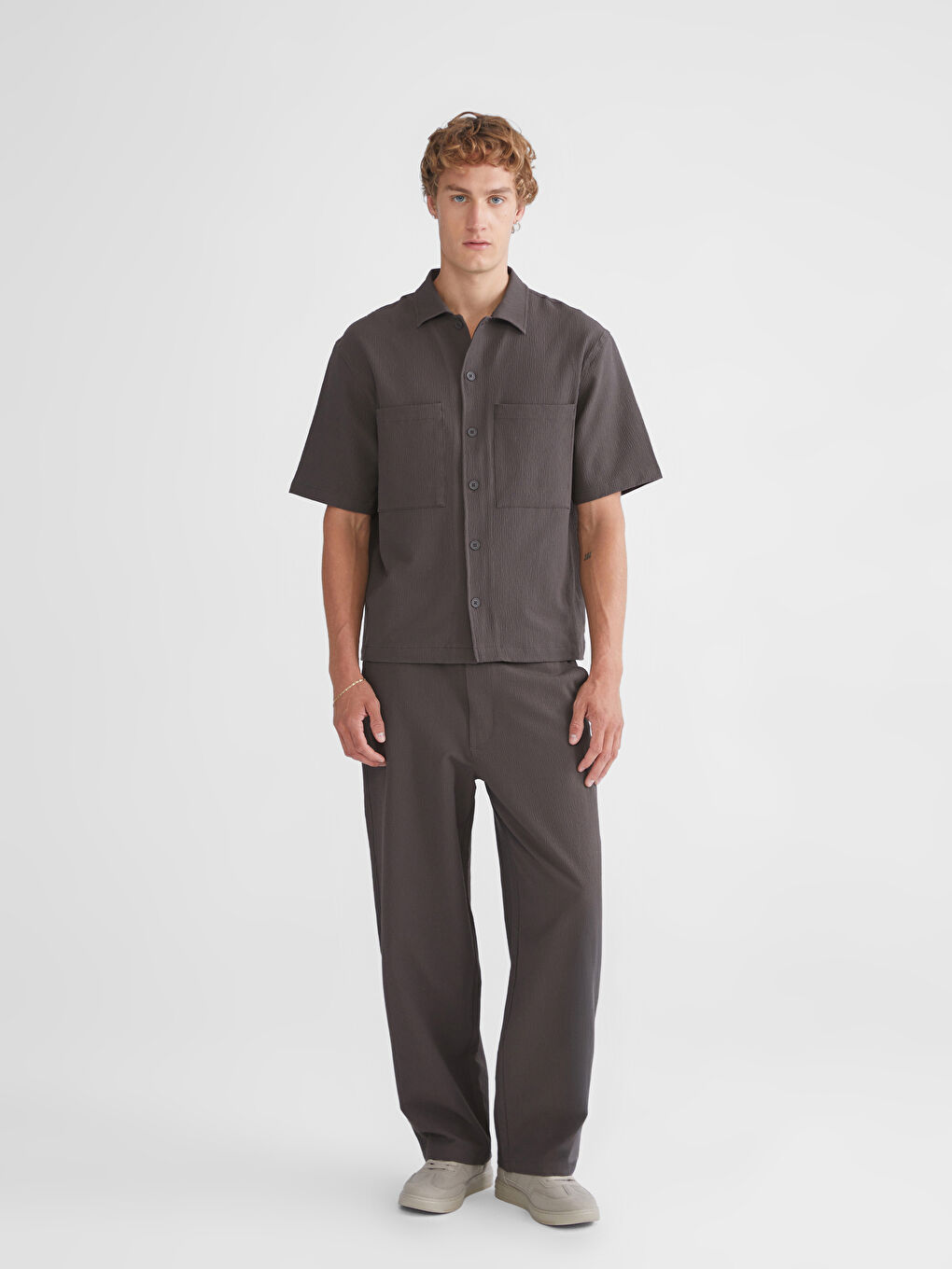 Kahverengi Rahat Kalıp Kısa Kollu Erkek Gömlek-2