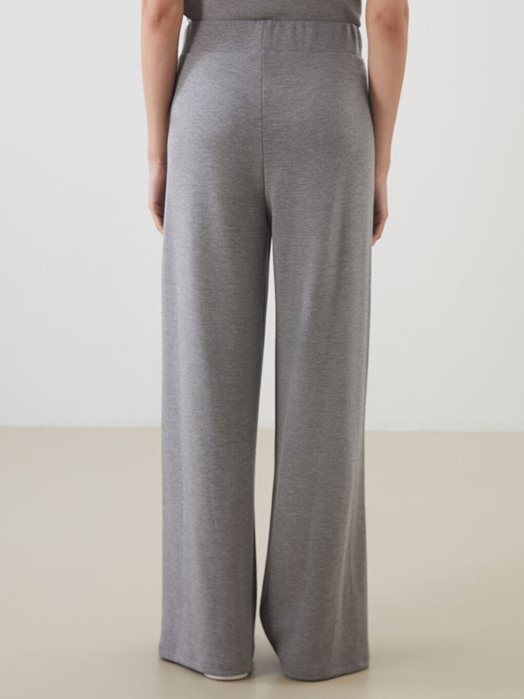 LCW Modest Women's Sweatpants with Elasticated Waist and Modal Blend -S5OD78Z8-CT3