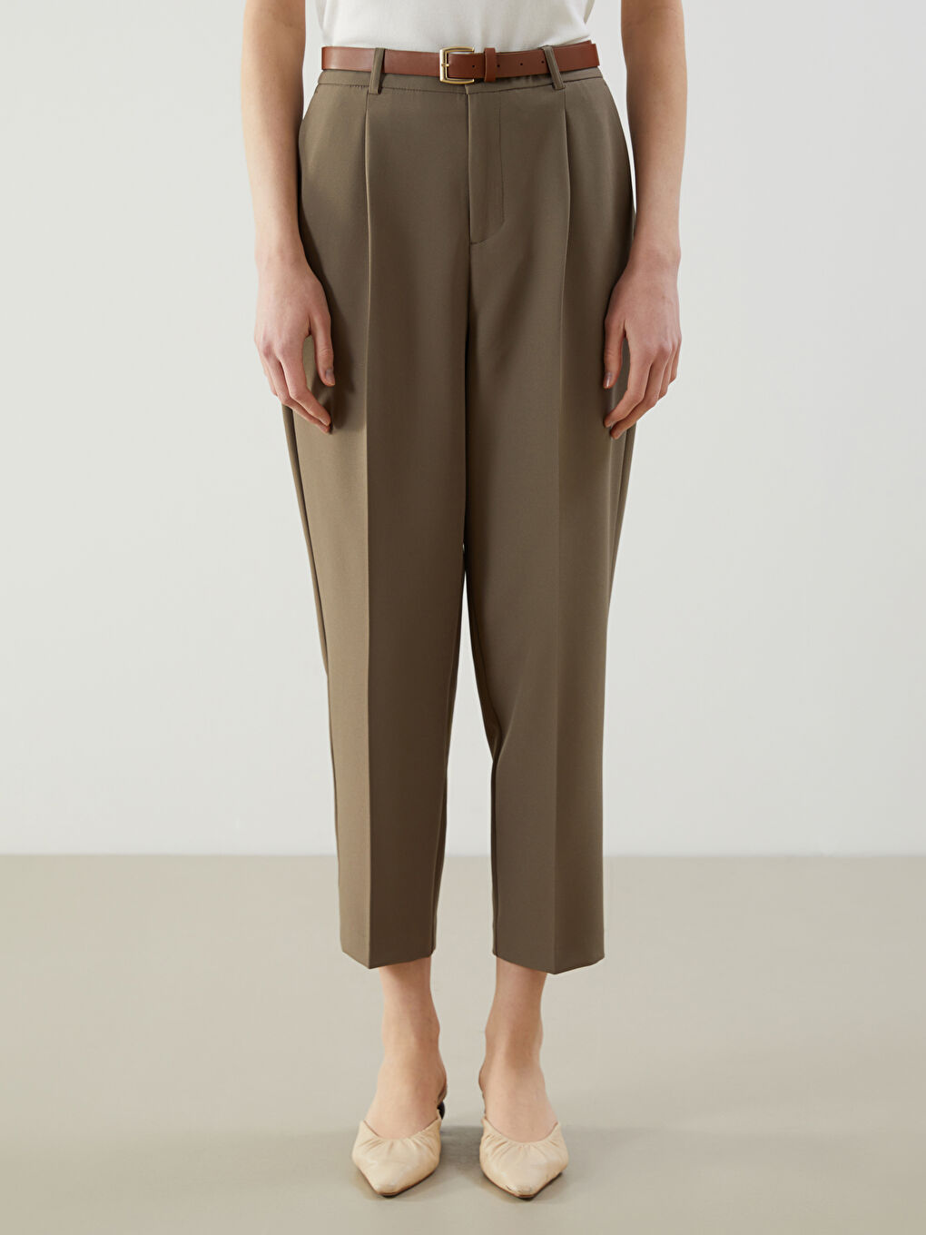 LCW Vision Belted High Waisted Carrot Fit Women's Trousers -S5OE74Z8-PVX