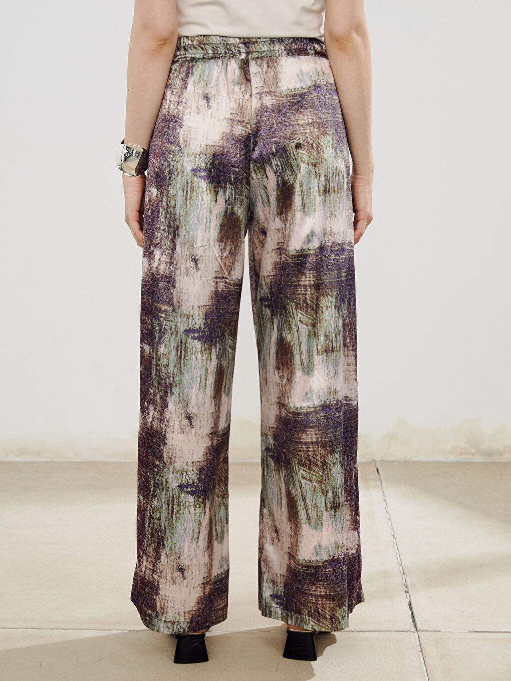 Elasticated Waist Patterned Wide Leg Women's Trousers-3