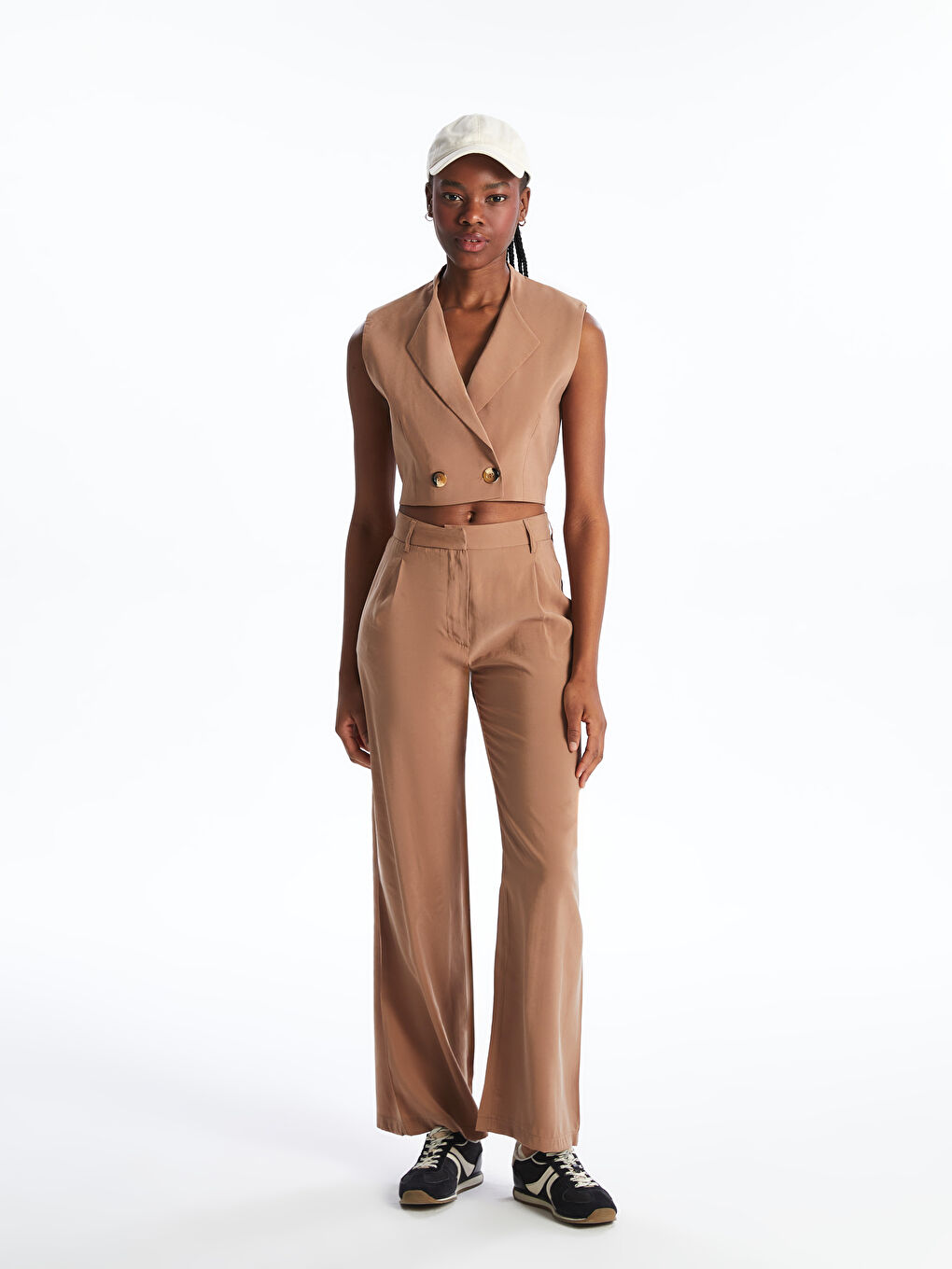 Kahverengi Loose Fit Geniş Paça Kadın Pileli Pantolon