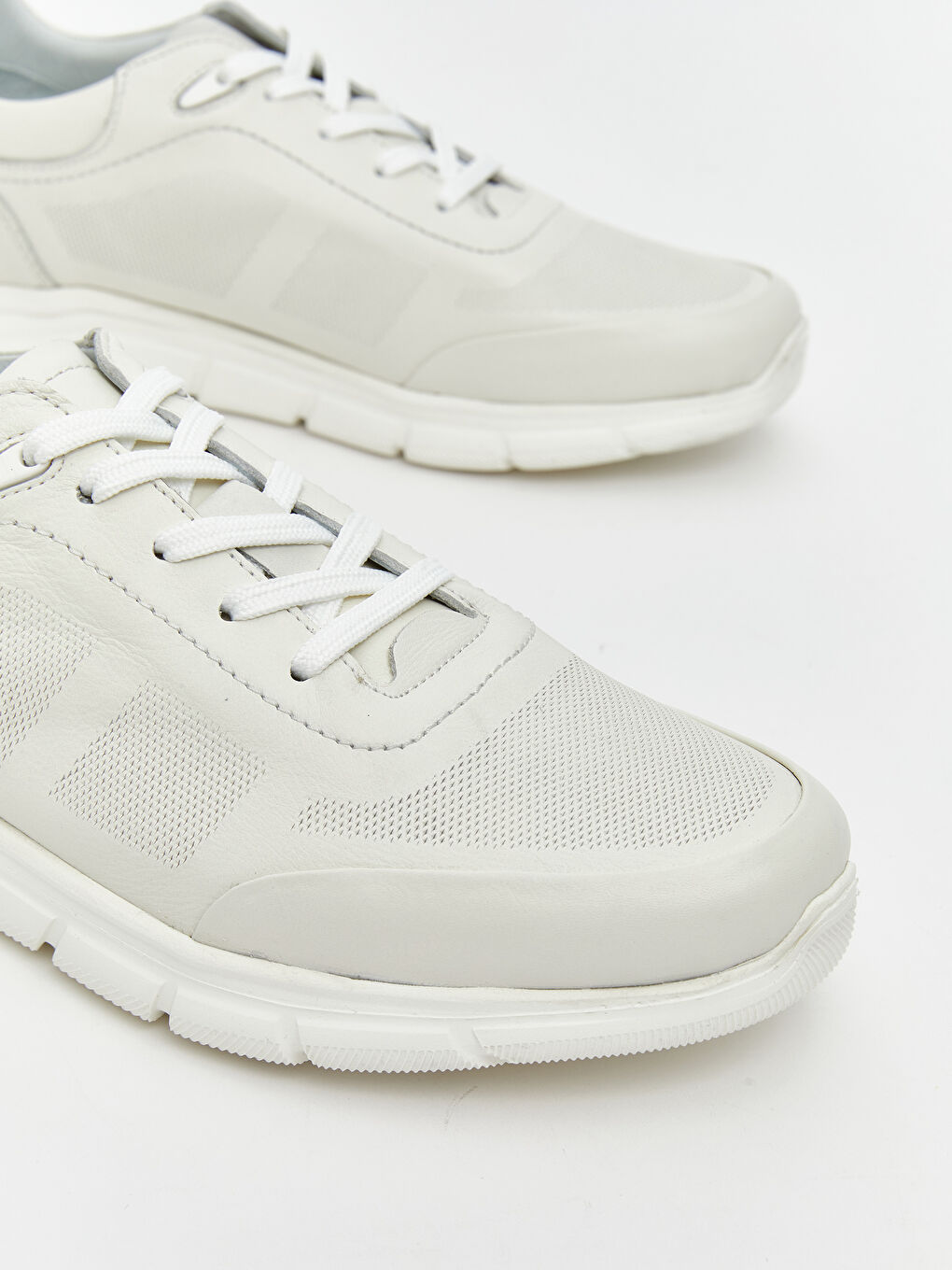 Bej Deri Görünümlü Erkek Spor Ayakkabı-2