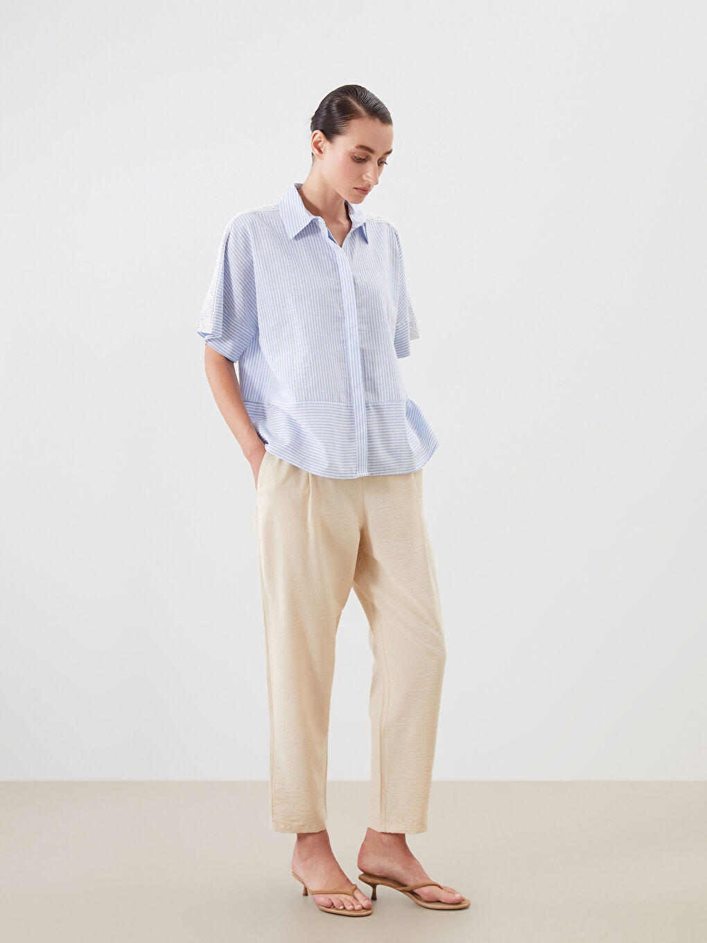 Ekru Çizgili Dantel Detaylı Oversize Kadın Gömlek-1