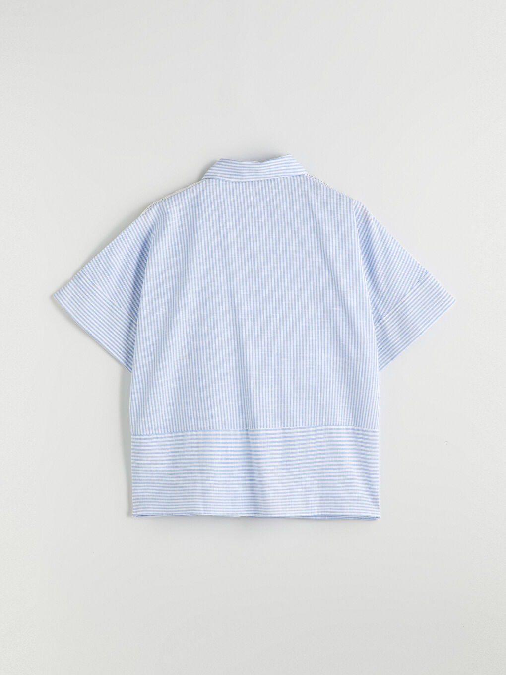 Ekru Çizgili Dantel Detaylı Oversize Kadın Gömlek-5