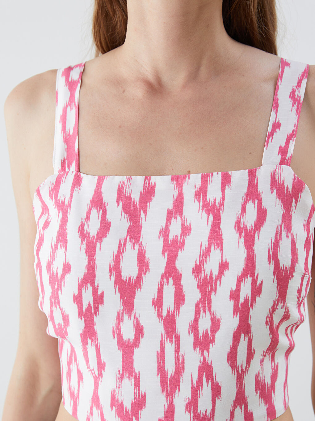 Pembe Kare Yaka Desenli Askılı Crop-2