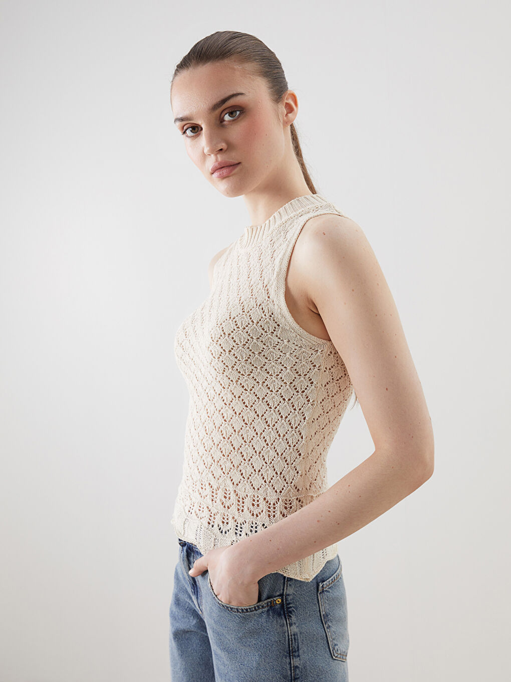 Bej Bisiklet Yaka Ajurlu Kadın Triko Atlet