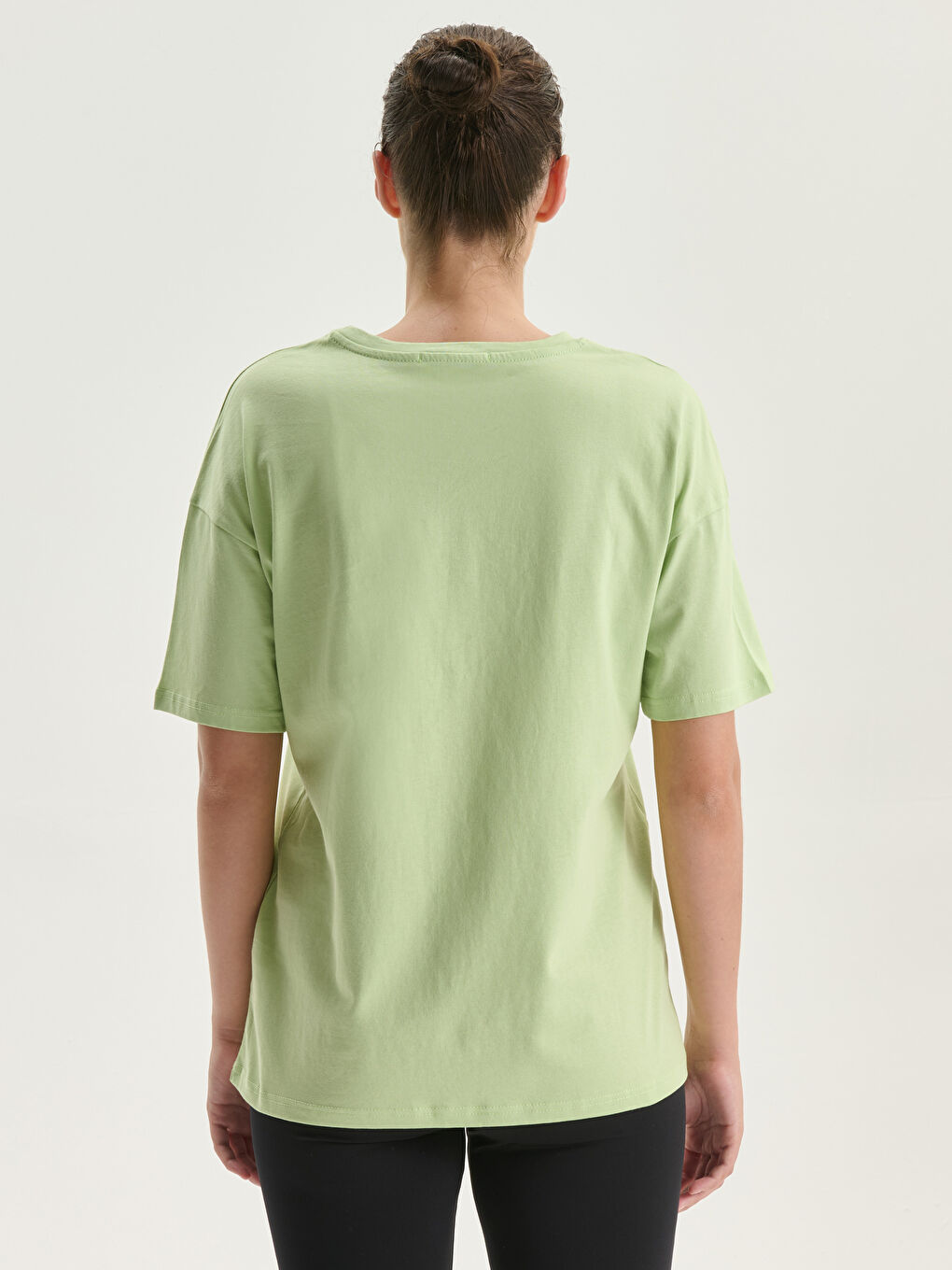 T-shirt pour Femmes à Col Rond Imprimé Daffy Duck-3