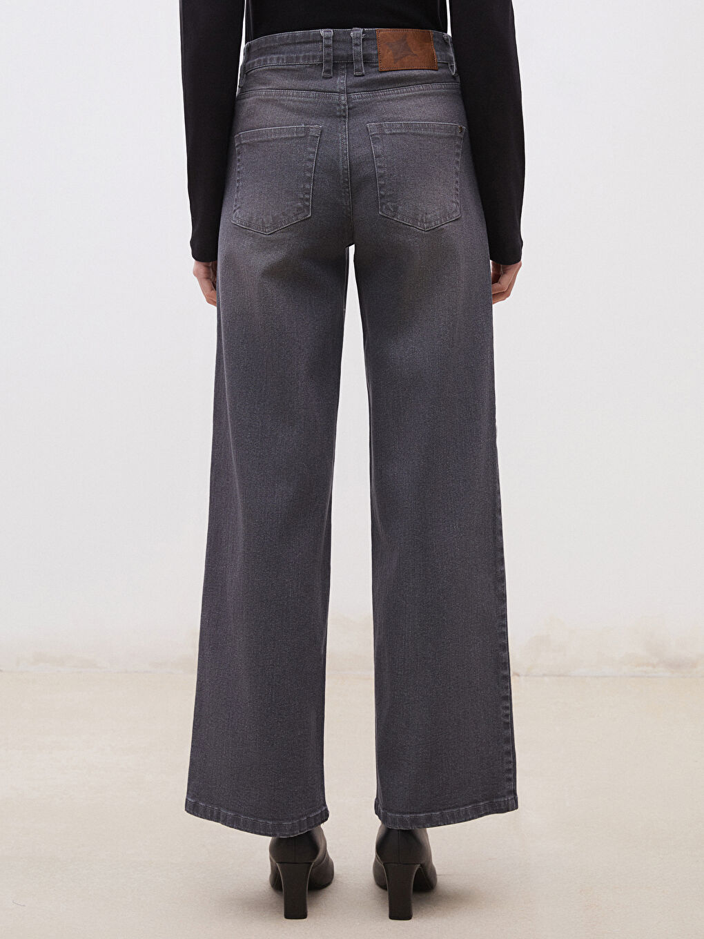 Gri Wideleg Kadın Jean Pantolon-4