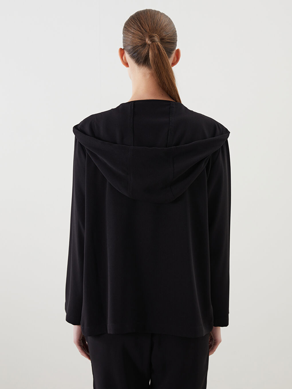 Siyah Kapüşonlu Kadın Tunik-3