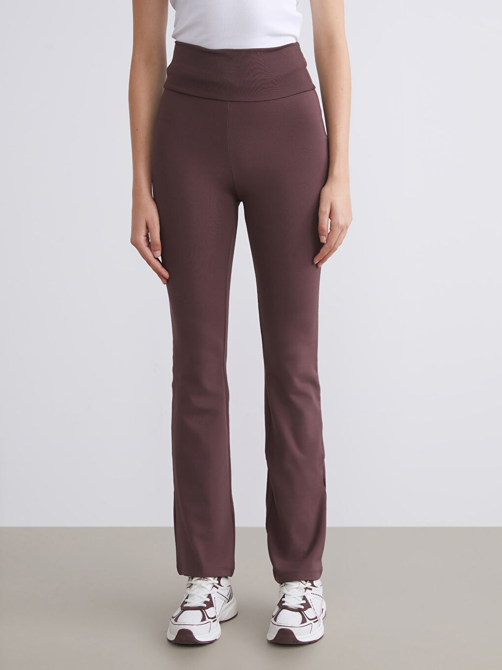 سروال رياضي نساء بخصر مطاطي وفلار-1