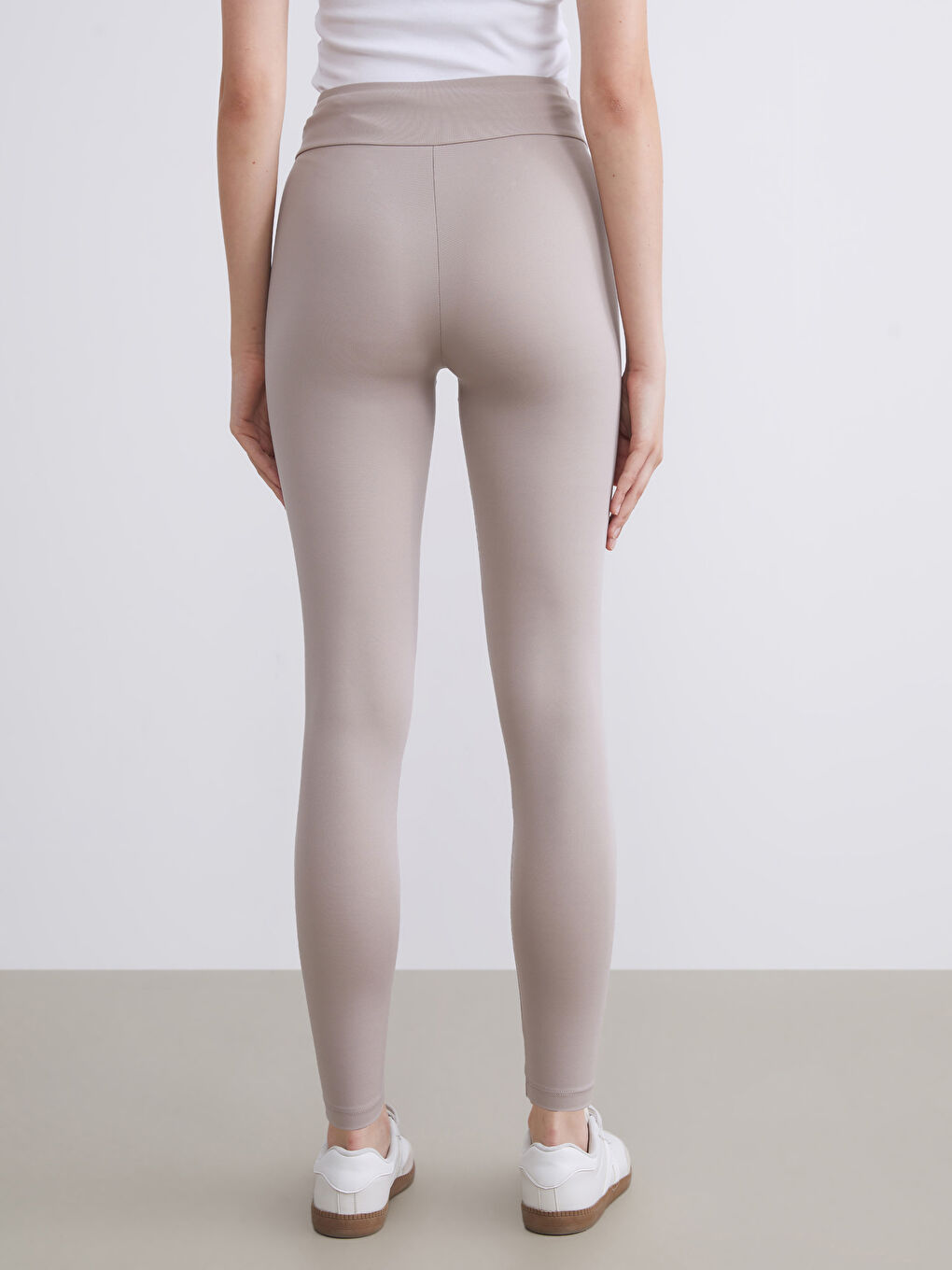 Kahverengi Beli Lastikli Kadın Spor Tayt-3