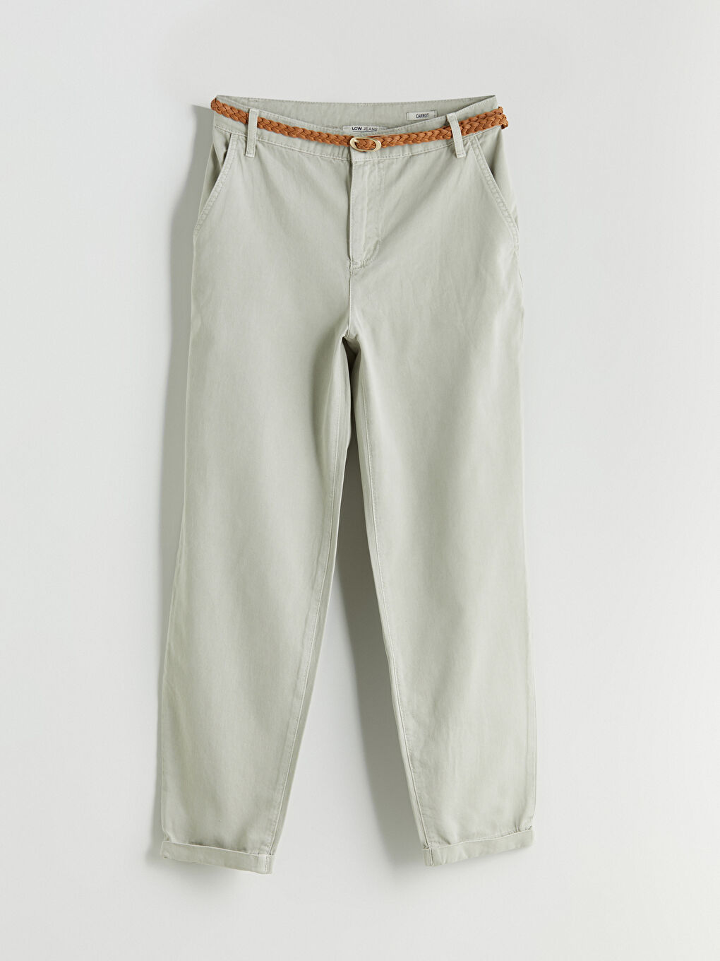 Gri Beli Kemerli Carrot Fit Kadın Jean Pantolon-4