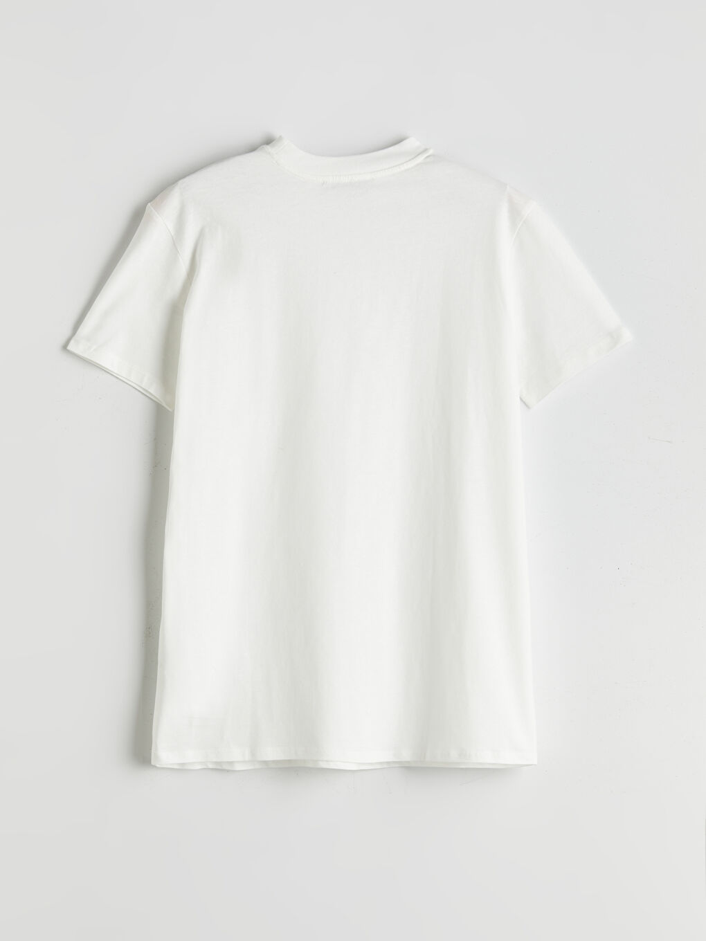 Ekru Dik Yaka Kadın Tişört-5