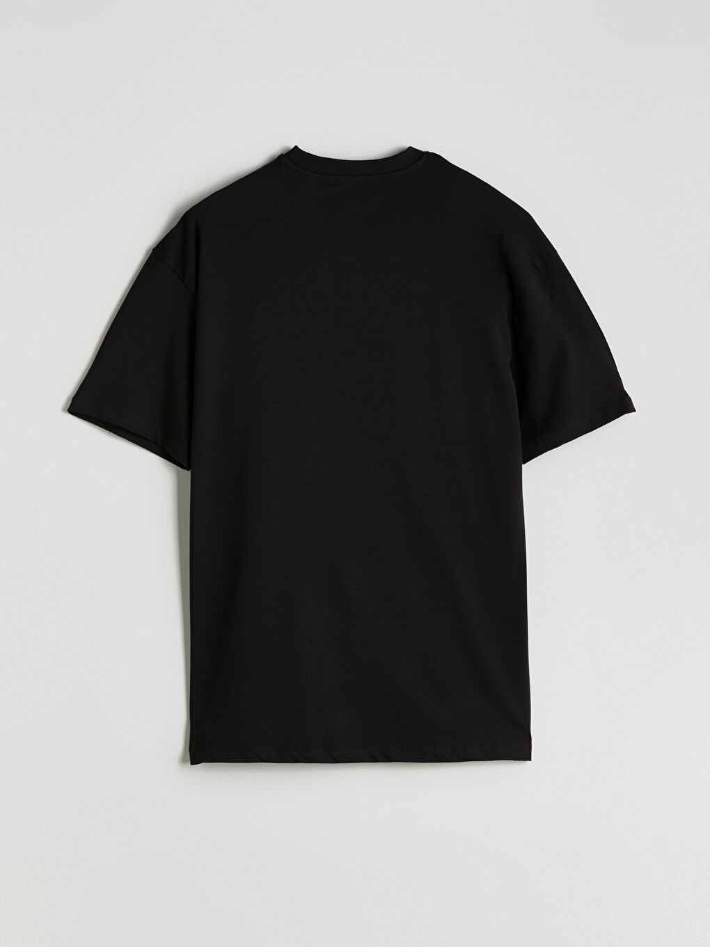 Siyah Bisiklet Yaka Kadın Tişört-5