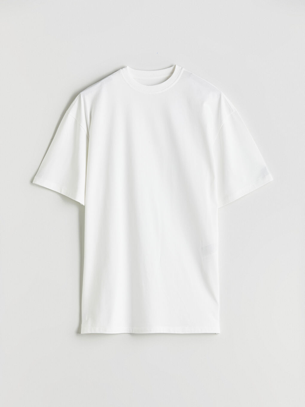 Ekru Bisiklet Yaka Kadın Tişört-4