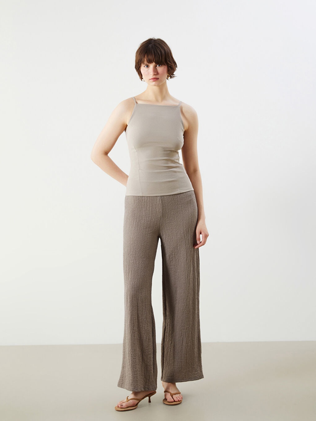Square Collar Textured Women's Tank Top -S5OM20Z8-GQF