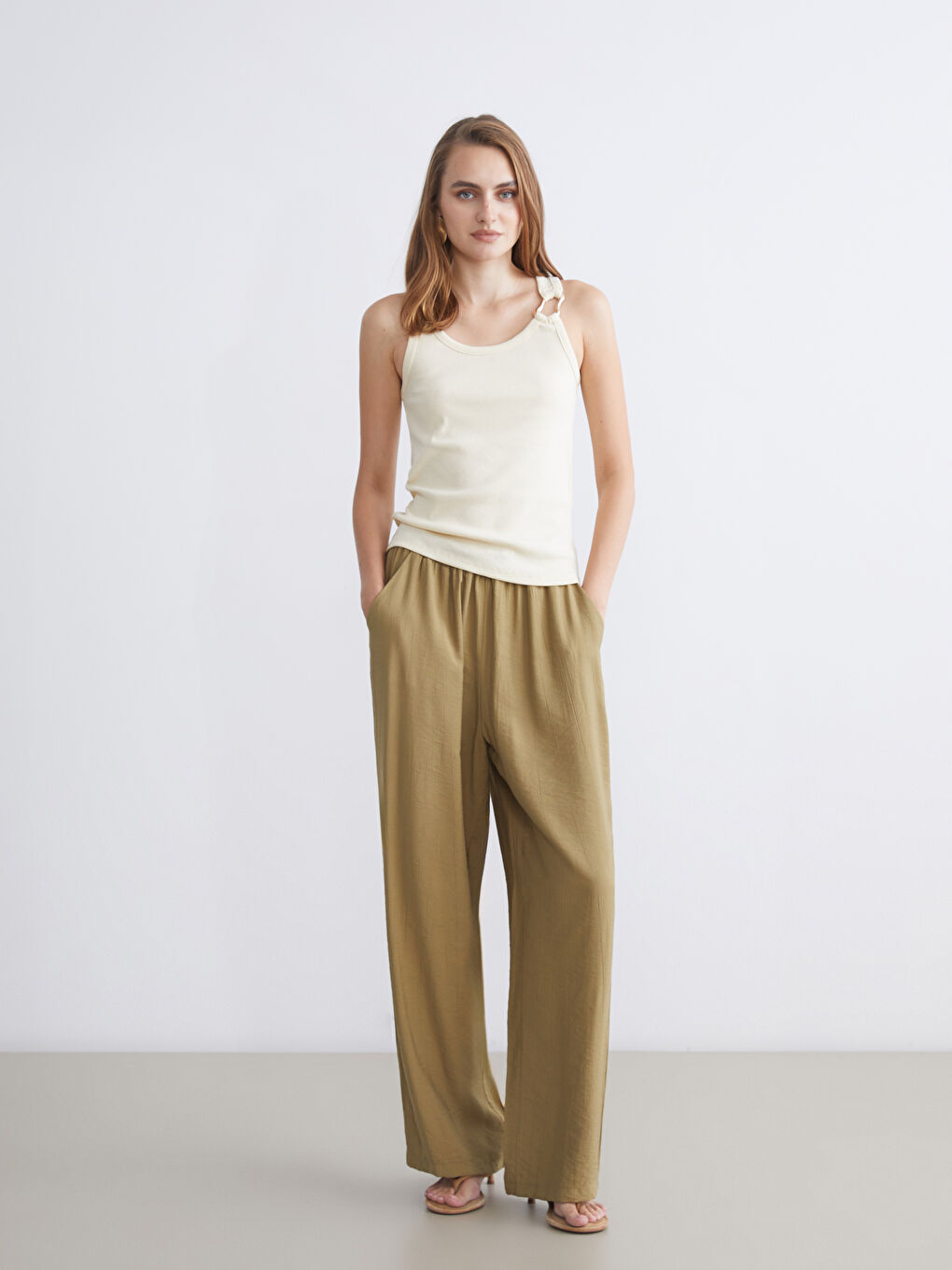 Bej U Yaka Kadın Atlet-2