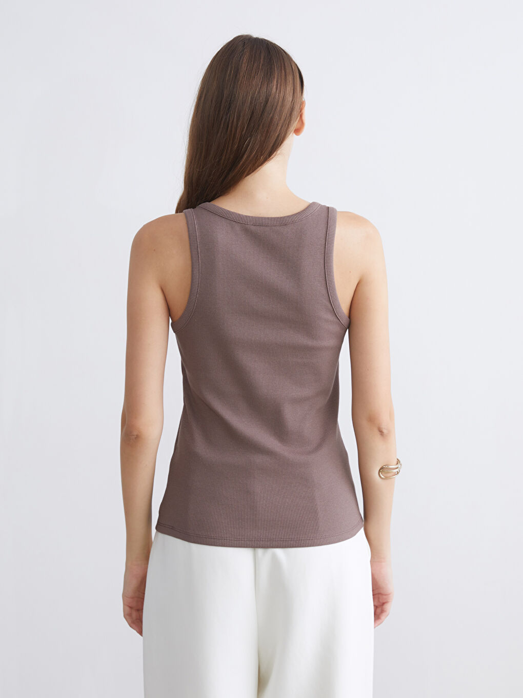 Kahverengi U Yaka Kadın Atlet-3