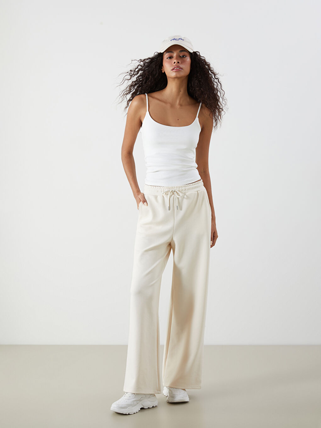 Women's Sweatpants with Elastic Waist -S5OM44Z8-R9J