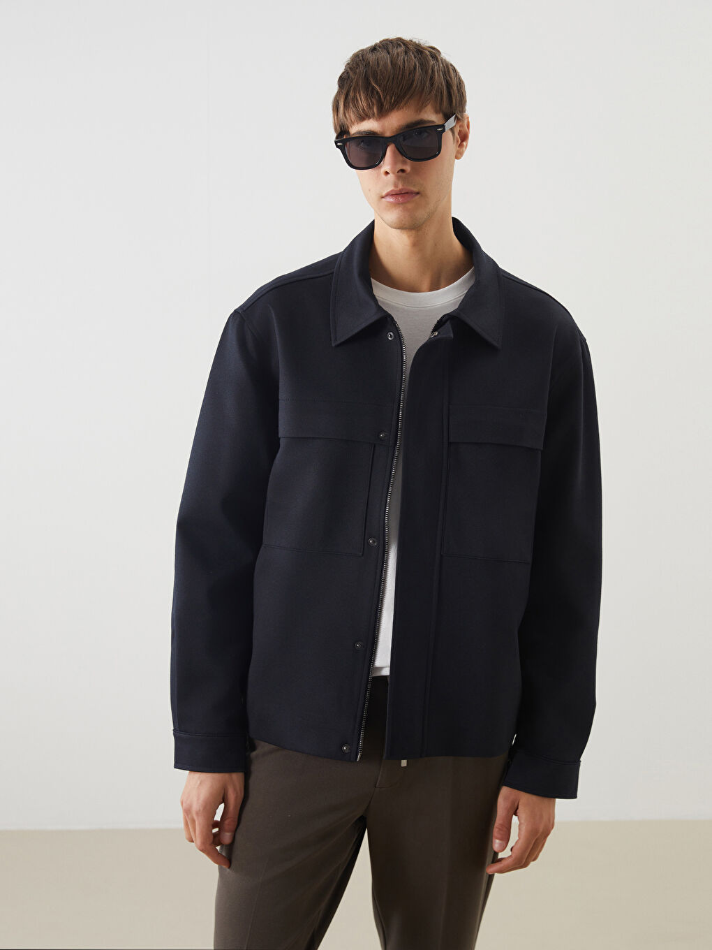 Lacivert Rahat Kalıp Gömlek Yaka Erkek Mont