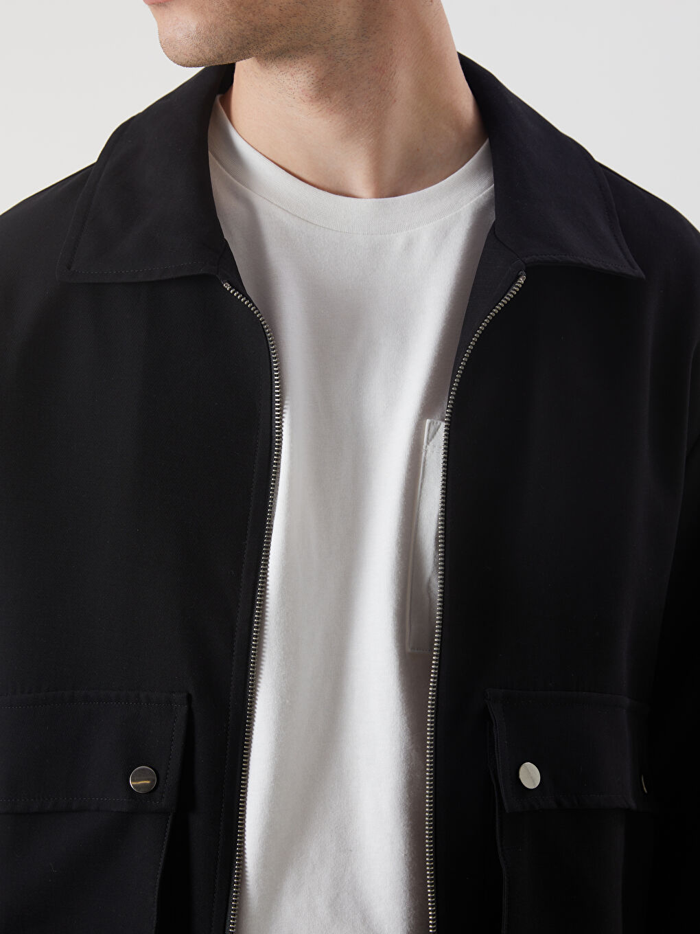 Siyah Standart Kalıp Gömlek Yaka Erkek Mont-2