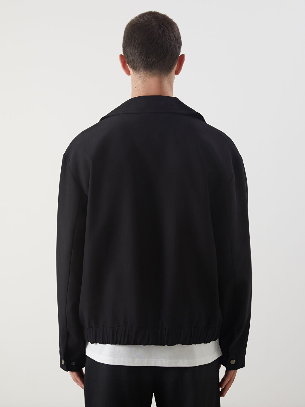 Siyah Standart Kalıp Gömlek Yaka Erkek Mont-3