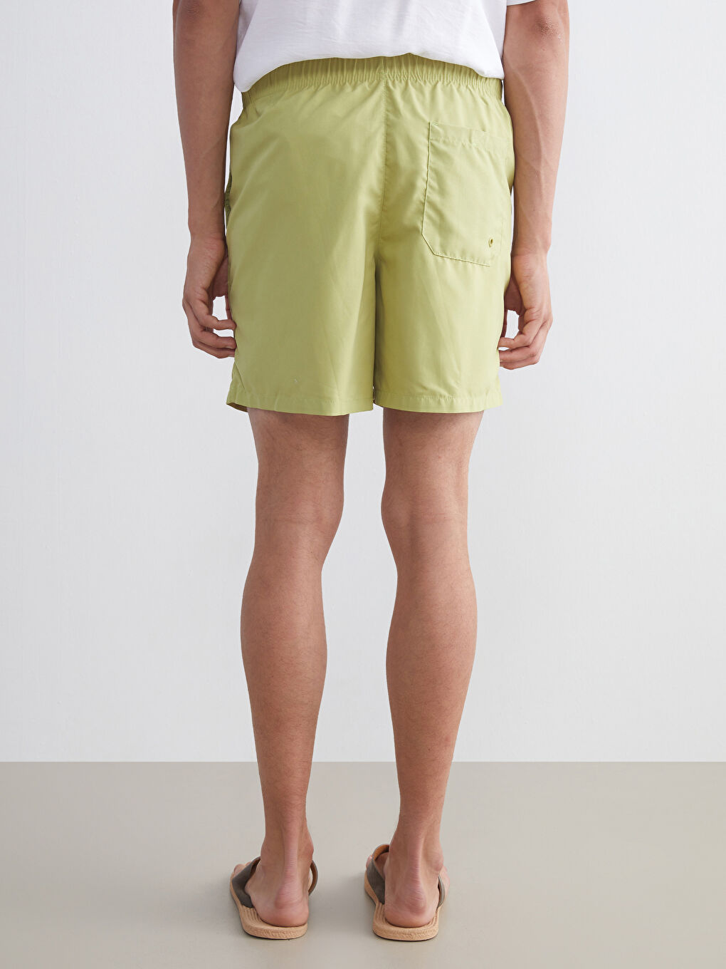 شورت سباحة قصير للرجال-3