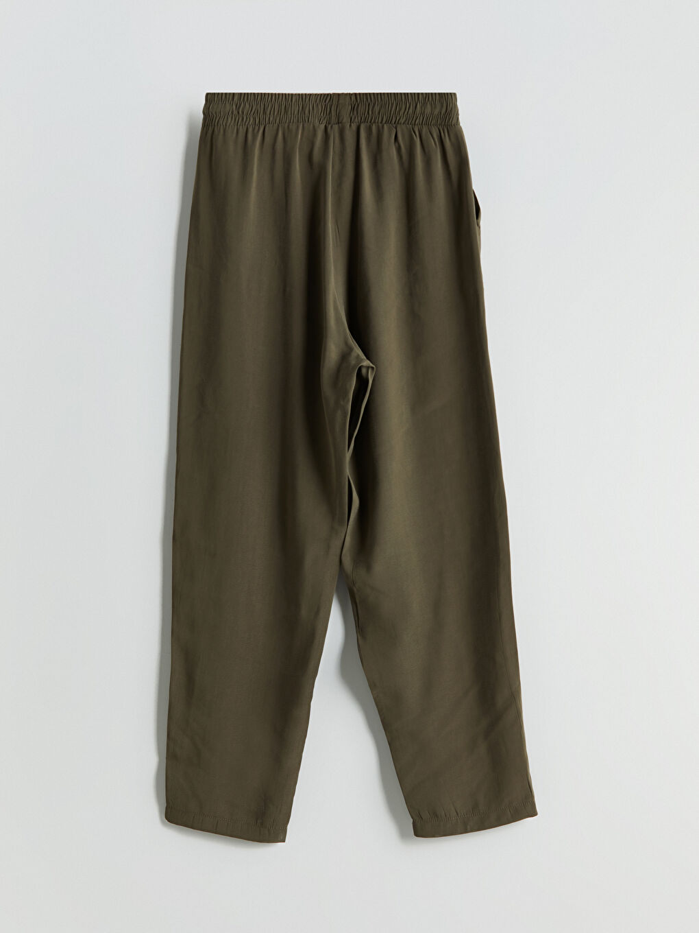 Yeşil Beli Lastikli Keten Görünümlü Kadın Pantolon-4