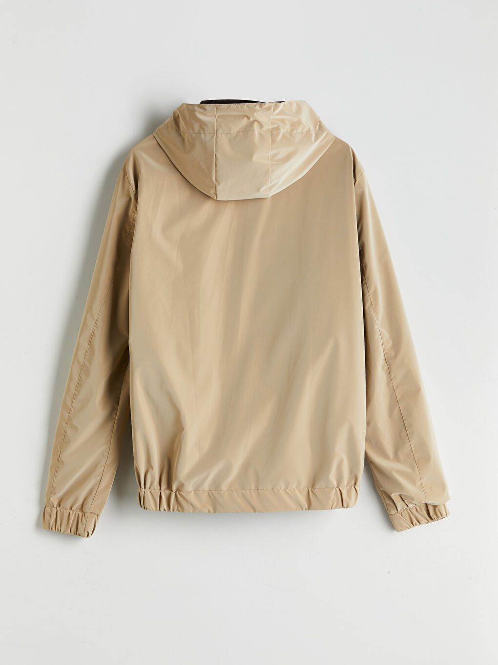 Gri Standart Kalıp Kapüşonlu Erkek Mont-6