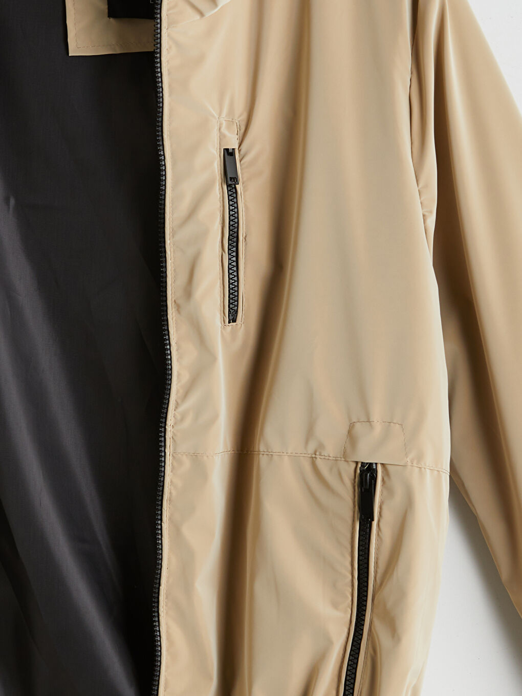 Gri Standart Kalıp Kapüşonlu Erkek Mont-7