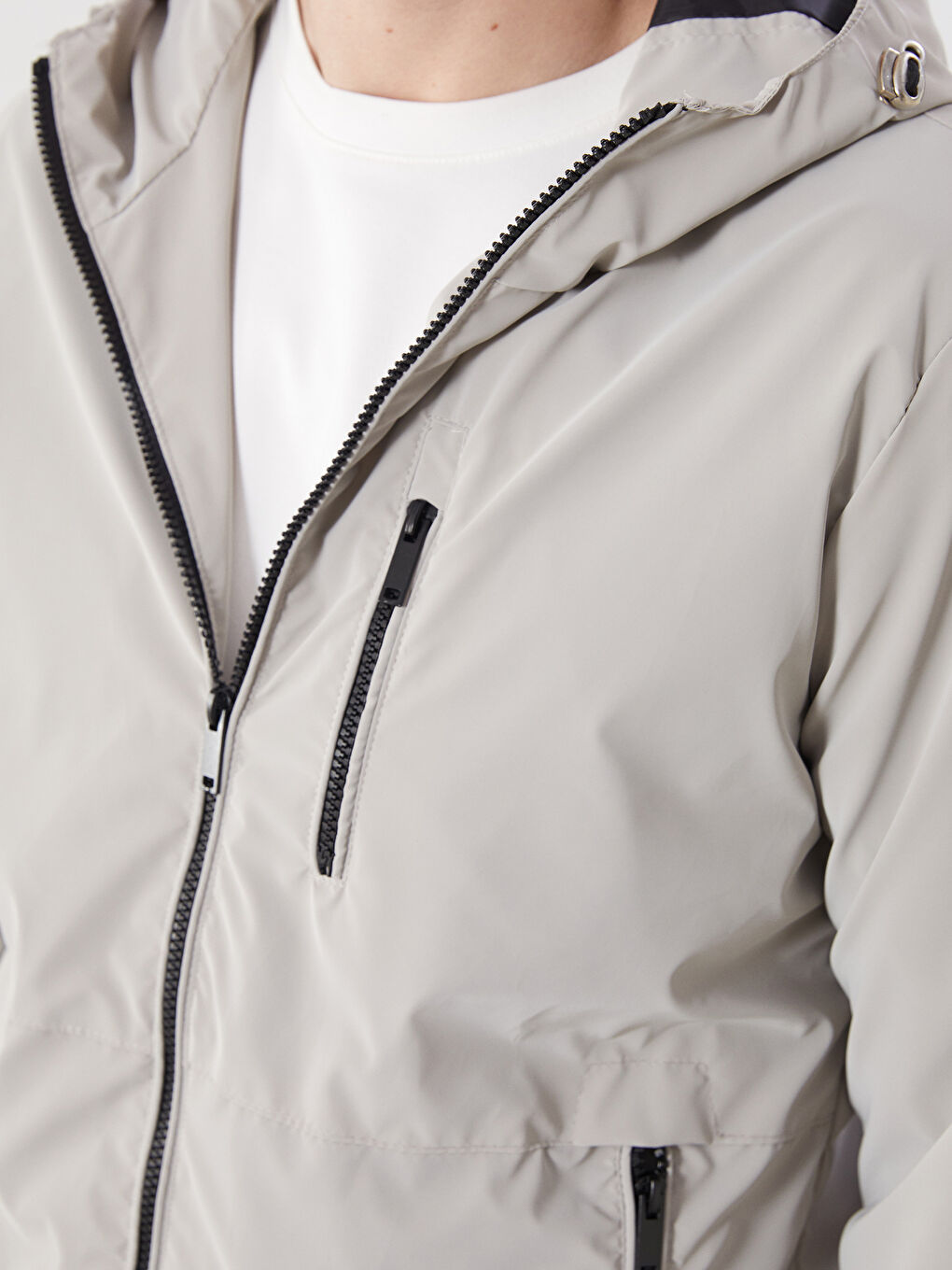 Bej Standart Kalıp Kapüşonlu Erkek Mont-3