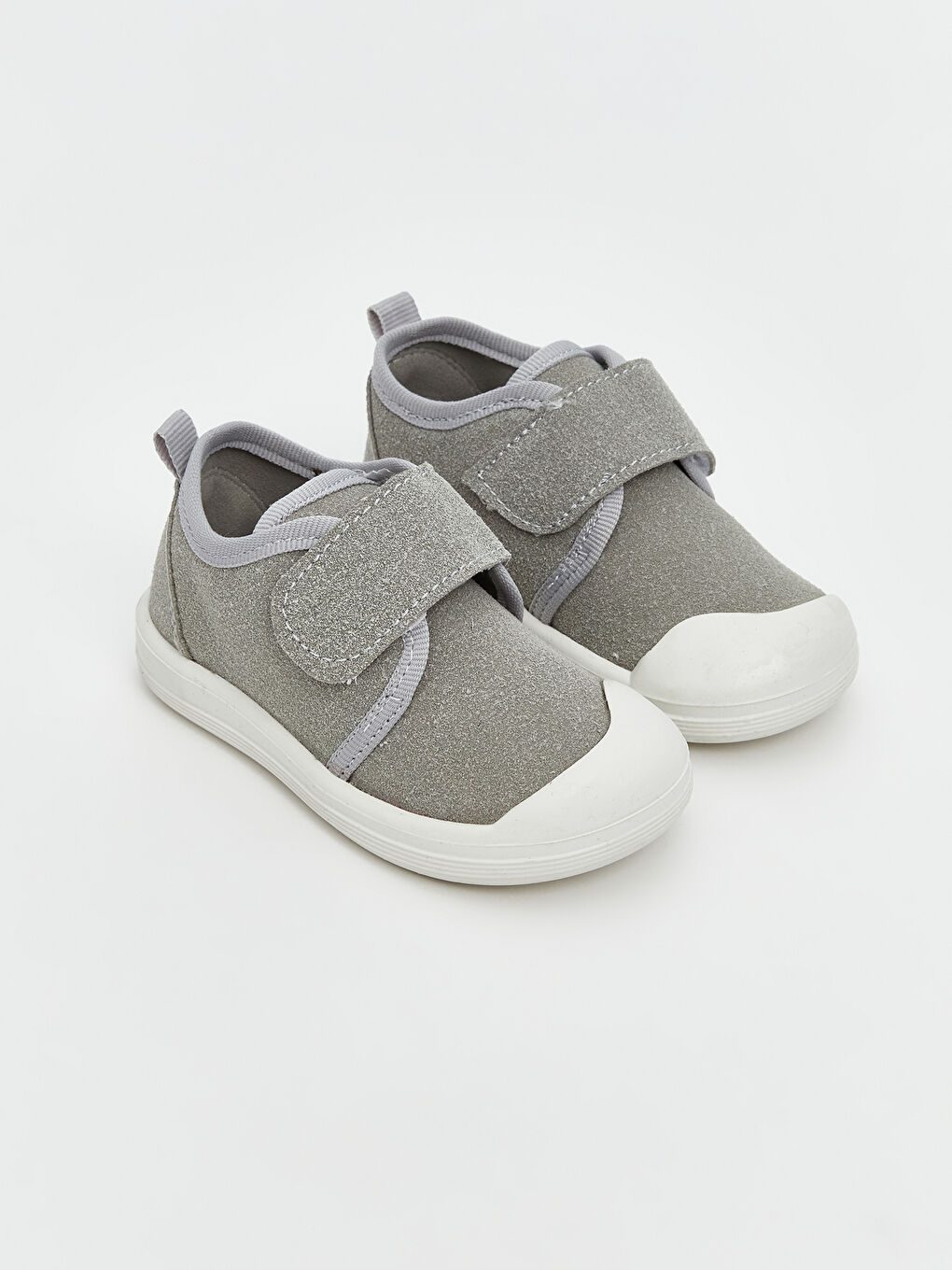Gri Cırt Cırtlı Erkek Bebek İlk Adım Ayakkabısı