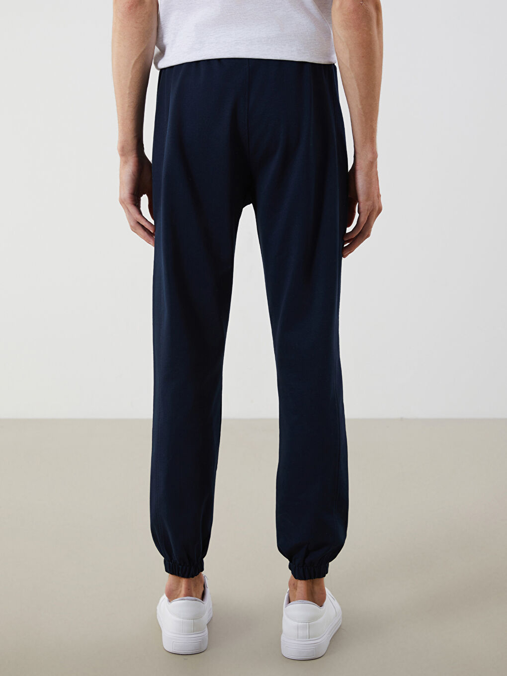 بنطال رياضي بقصة عادية رجال-3