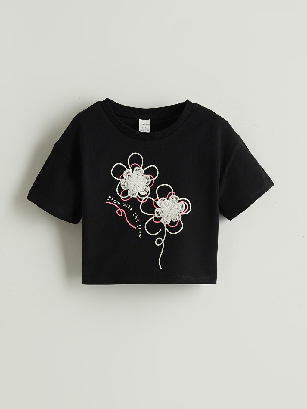 Siyah Bisiklet Yaka Çiçekli Kız Çocuk Tişört