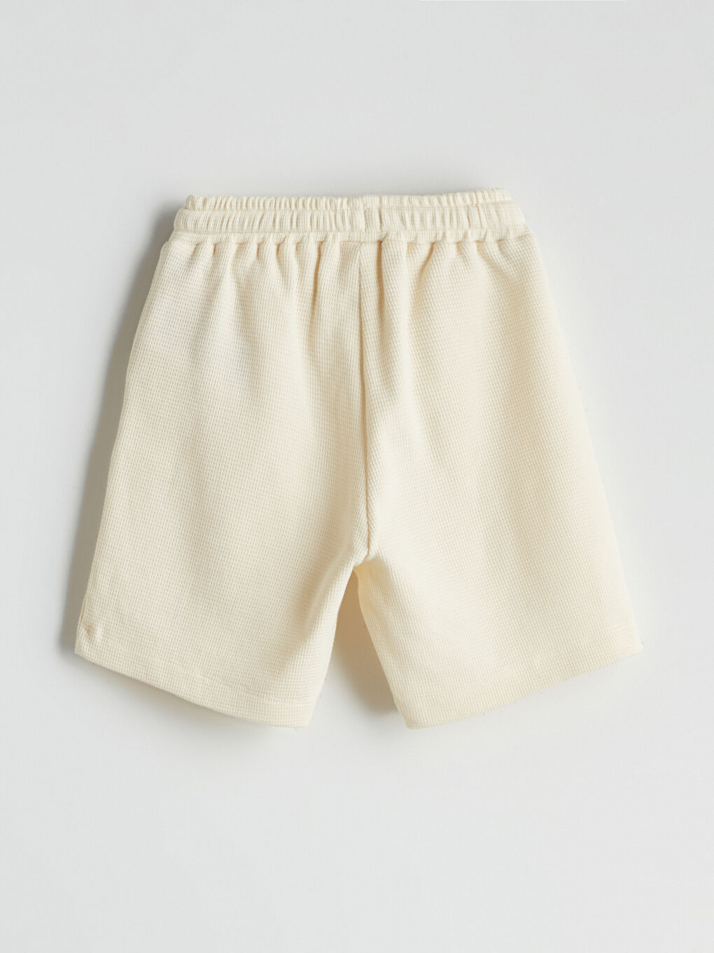 Gri Beli Lastikli Cepli Erkek Çocuk Şort-1