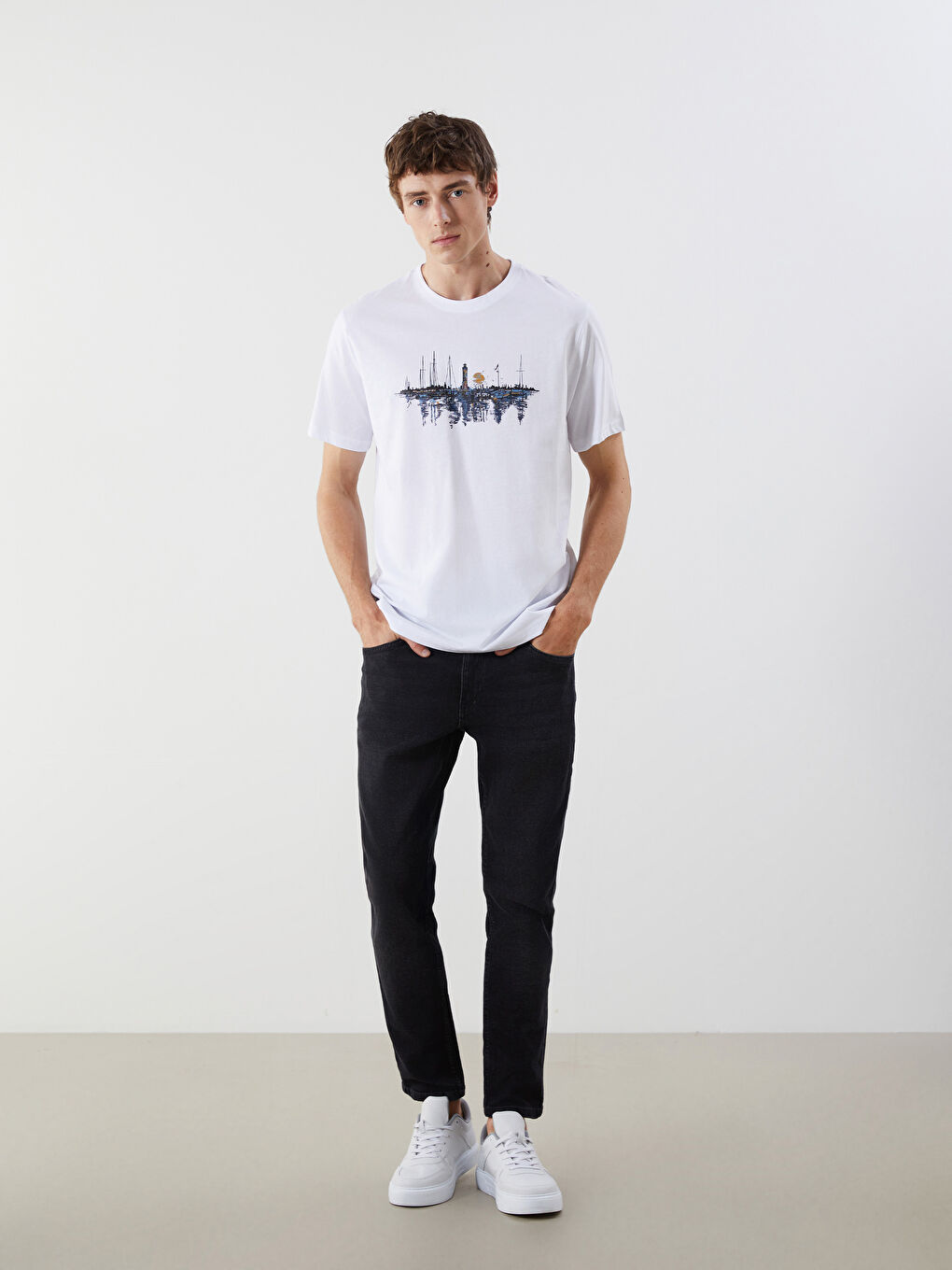 LCWAIKIKI Classic Crew Neck Printed Jersey Men's T-Shirt -S5OQ96Z8-Q6K