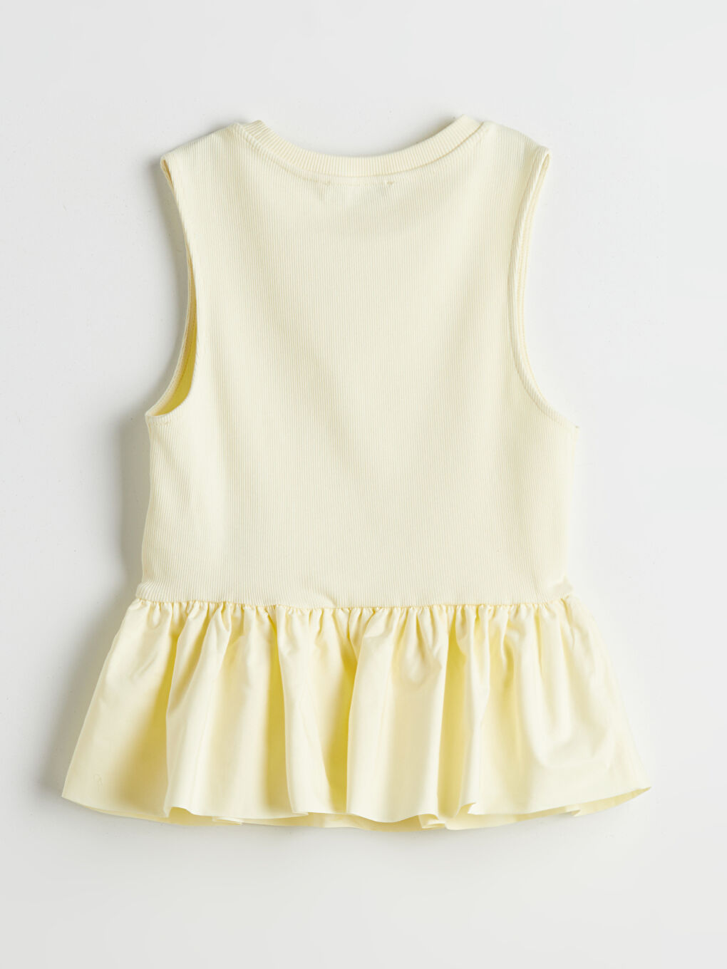 Crew Neck Ruffled Blouse -S5OR56Z8-FDR