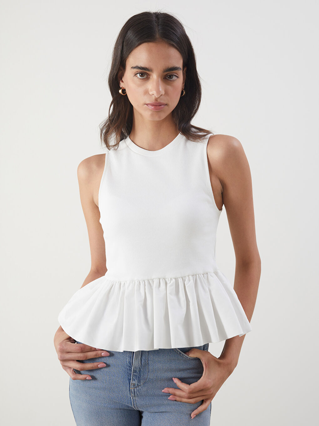 Crew Neck Ruffled Blouse -S5OR56Z8-R9J