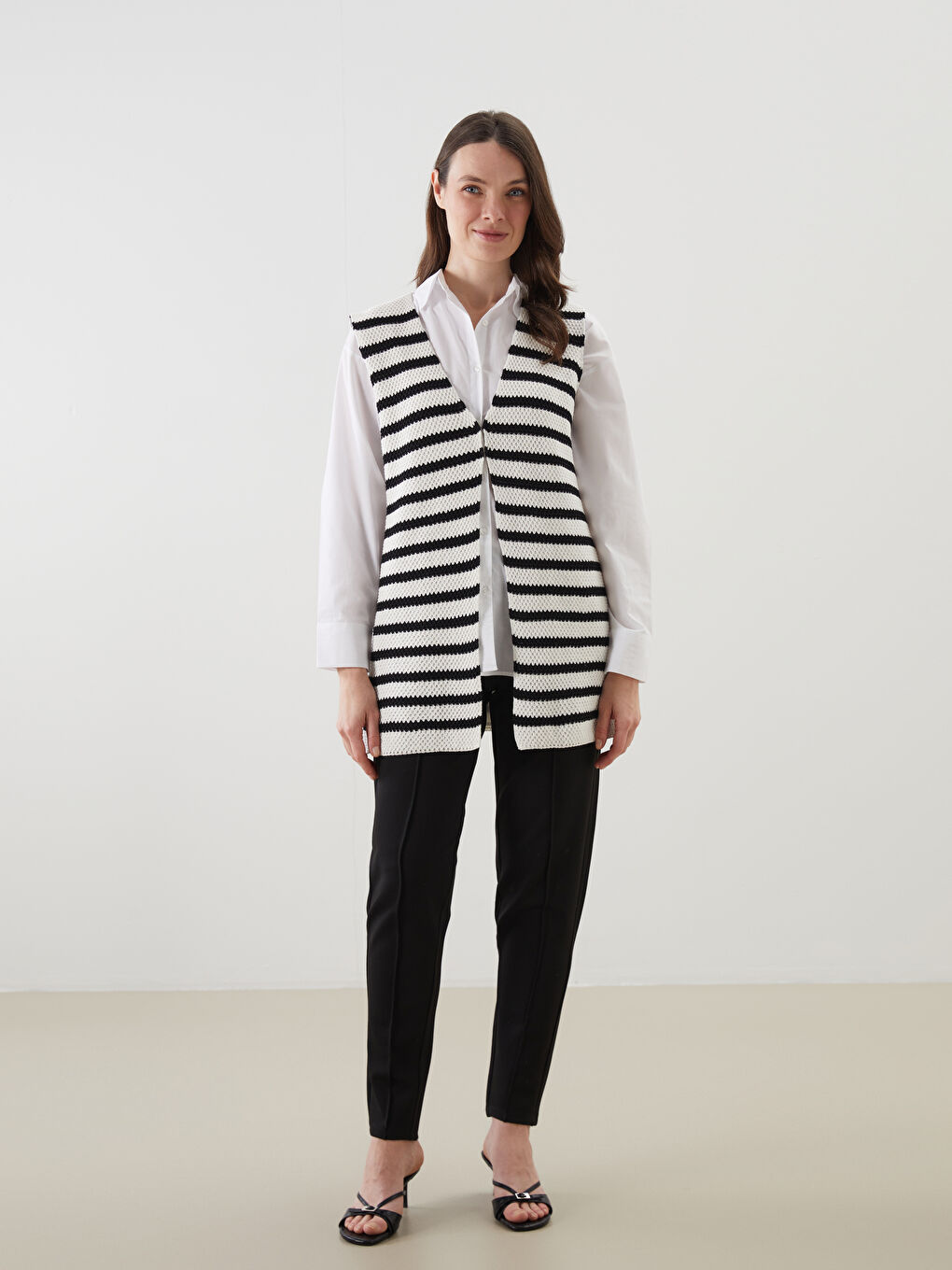 V-Neck Striped Women's Knitwear Vest -S5OS24Z8-LEG