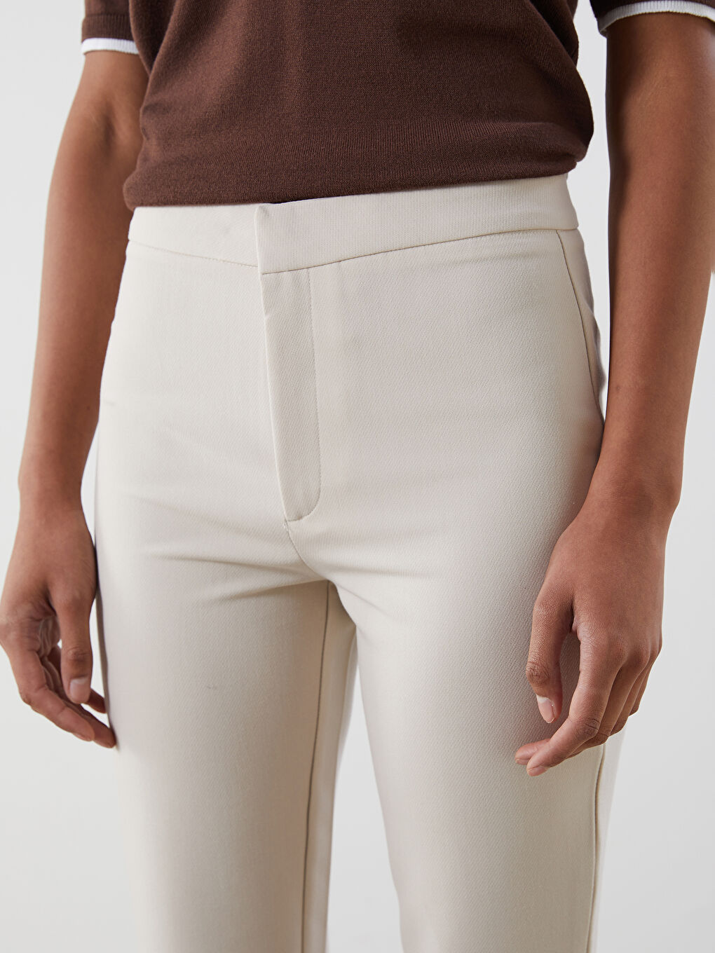 Bej Dar Fit İspanyol Paça Kadın Pantolon-2