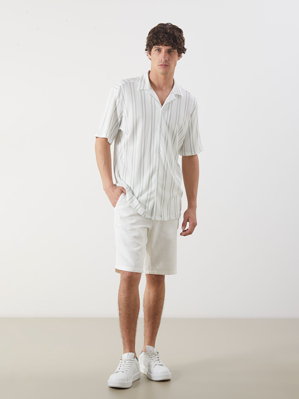 Regular Fit Short Sleeve Dobby Men's Shirt -S5OS83Z8-LJP